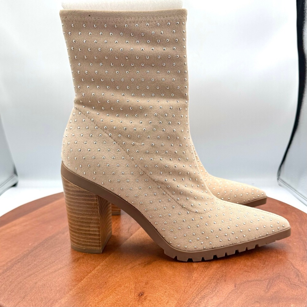 Charles by Charles David Danielle Studded Ankle Boots Beige Suede Women 8.5 Glam